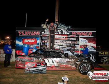 Morgan Bagley raced to the $5,000 COMP Cams Super Dirt Series (CCSDS) Super Late Model win at Old No. 1 Speedway (Harrisburg, Ark.) on Saturday, April 6.