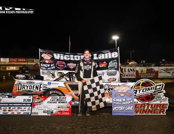 Levi Crowl rolled to the Steel Block Late Model Series win at Atomic Speedway (Chillicothe, Ohio) on Saturday, August 26 in the TC / Chaney Memorial. 