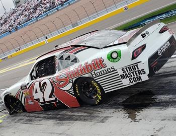 Chad Finchum on his way to a 21st-place finish at Las Vegas Motor Speedway