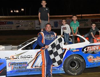 Chad Sines raced to the Rush Late Model win at Ohios Raceway 7 on Friday, June 16 for his second-straight victory there.