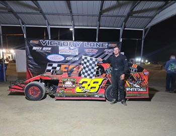 Nathan Hill topped the Econo Mods at Eriez Speedway on Sunday, August 3.