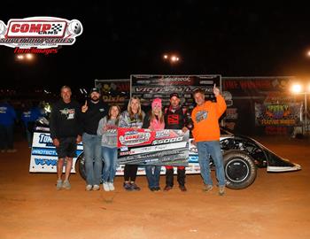 Super Bee Speedway (Chatham, LA) – COMP Cams Super Dirt Series – Spooky 50 – October 19, 2024. (Turn 3 images photo)