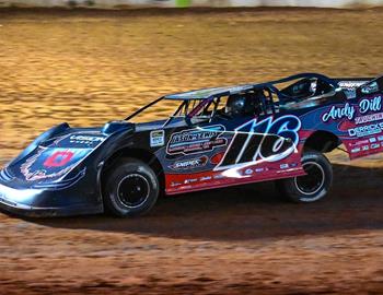 (2025 Racing Season Photo)
