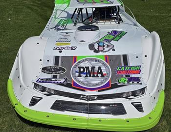 Travis unveils his wrap for the 2025 season.