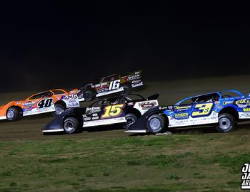 Marshalltown Speedway (Marshalltown, IA) – FloRacing Night in America – May 13, 2025. (Josh James Artwork photo)