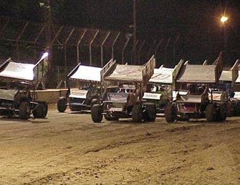 Three-wide salute at Thunder Valley