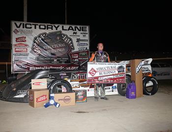 Cole Searing claims his 2ns WISSOTA Challenge Series Championship on September 11