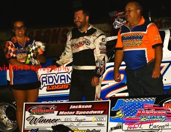 Neil Baggett won the MSCCS feature at Jackson Motor Speedway on August 10 (Photo: Davis Dirt Photography)