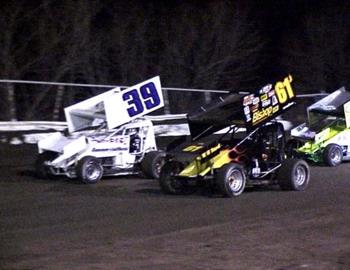 Jennings (61j) and Lough (39) pace the feature