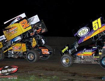 Scott Kreutter (52) and Bryan Howland (51h) chase Jessica Zemken