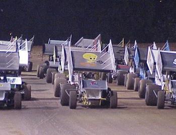 Three-wide at I-30 Speedway