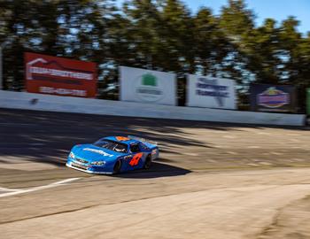 Five Flags Speedway (Pensacola, FL) – Snowflake 100 Practice – November 14, 2024. (Brett Suggs photo)