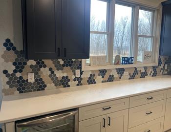 Hexagon glass backsplash