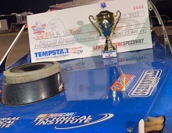 Nick won the Merrill Downey Memorial at Lawrenceburg Speedway on July 2