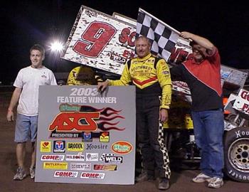 Gary Wright in victory lane