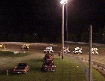 A heat races into turn one