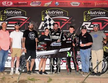 Josh Leonard wins at Rolling Plains Motor Speedway during the Nutrien Ag Solutions Revival Super Dirt Series on June 7.
