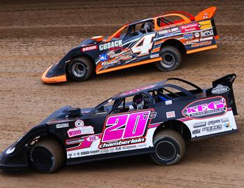 Tristan in action at Eldora Speedway (Rossburg, Ohio) during the World 100. (Josh James Artwork image)