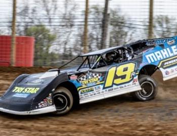 Ryan Gustin charged from the fifth-starting spot to snare the $10,000 Super Late Model victory at Paragon (Ind.) Speedway aboard his XR1 Rocket Chassis on Saturday, April 15. (Jimmy Pittman image)