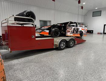 (2025 Racing Season Photo)