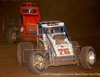 Mike Leslie (76) and Jesse Hockett (2az)