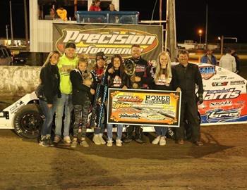 Tom Berry Jr. swept the Fall Bash at Cedar County Raceway on September 30-October 1.