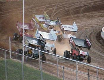 Heat race action at Tri-State Speedway