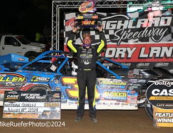 Highland Speedway (Highland, IL) – World of Outlaws – Beat the Heat 40 – August 14th, 2024. (Mike Ruefer Photo)