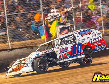 Tom took the coveted Speedway Motors IMCA Super Nationals Modified win on Saturday, September 10 at Boone Speedway.