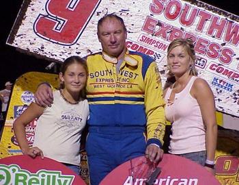 Gary Wright with daughters Chelsea (left) and Lauren (right)