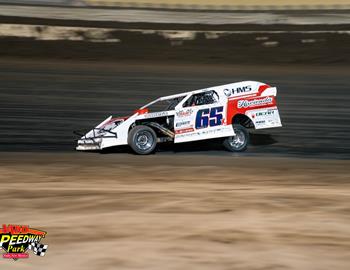 Vado Speedway Park (Vado, NM) – 19th annual Rio Grande Waste Services Wild West Shootout – January 4-12, 2025. (Vado Speedway Park photo)