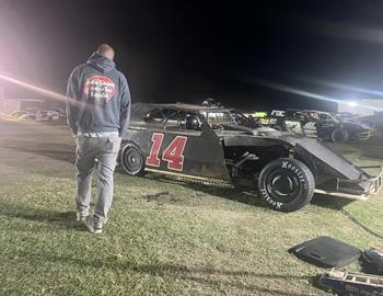 Jeff Taylor competed in the No. 14 Modified for the Bragg family at Southern Oklahoma Speedway (Ardmore, OK) on October 6-7, 2023.