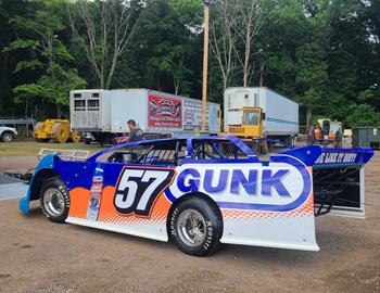 Matt Tifft in the pits at Lernerville Speedway (Sarver, PA) on June 14, 2024.