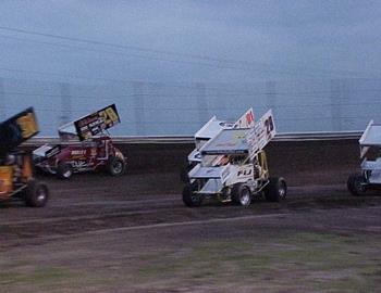 Heat race action at MMP