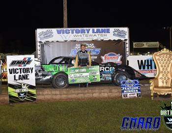 Jake Timm claimed the $5,000 Wabam Dirt Kings Tour Rumble by the River 40 victory on Friday night at Mississippi Thunder Speedway (Fountain City, Wisc.).