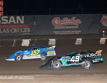 Mike Marlar battling Jake Timm at the Wild West Shootout.