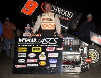 Gary Wright picked up a new Wesmar engine with a win in the ASCS/Wesmar Challenge