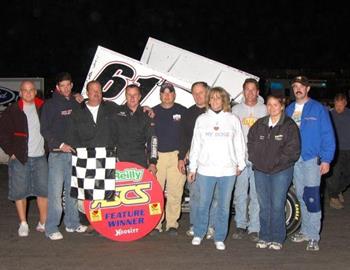 Danny Jennings and company in victory lane