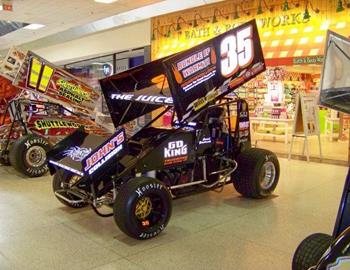 Jared Zimbardi - Olean NY mall (Donald Kraft photo)