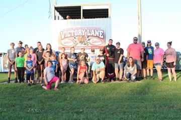 Olson drives borrowed car to victory at Benton County Speed