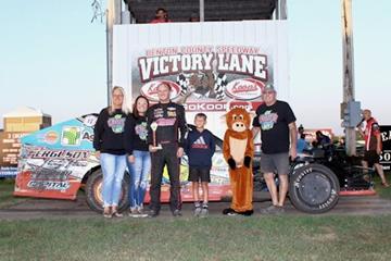 Carter cashes in on another big payday at Benton County Spee