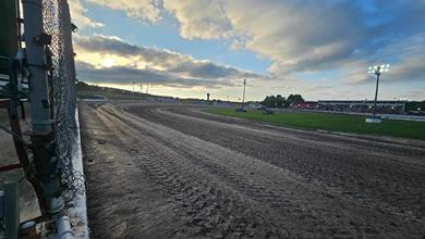 Thursday Night Showdown: Short Track Super Series Invades Outlaw Speedway