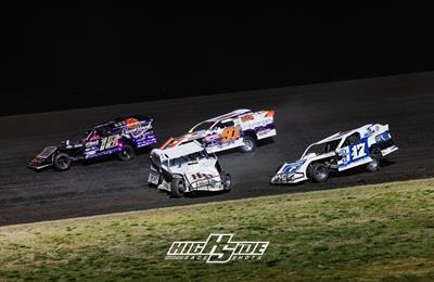Fito and Peyton competes at Vado Speedway Park over Memorial Day weekend