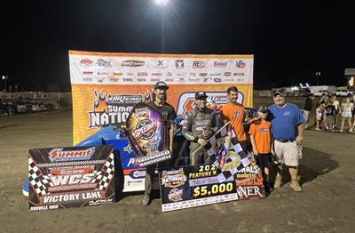 Nick Hoffman Captures First DIRTcar Summer Nationals Victory at Wayne County