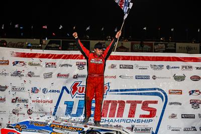 Lucas Oil Speedway Spotlight: Sanders brings latest USMTS title p