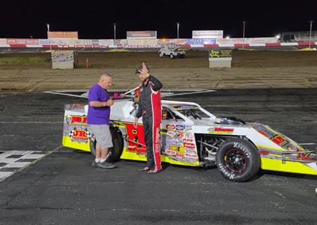 Nick grabs another victory at Tucson Speedway