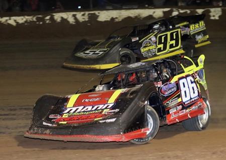 Kyle Beard scores pair of Top-10 finishes with World of Outlaws at Boothill Spee