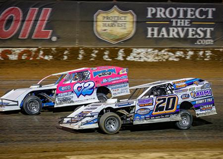 Nation's top Modifieds return to Lucas Oil Speedway on Saturday for USMTS Slick