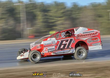 Devil's Bowl Speedway by Les gars de courses