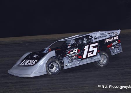 Clayton Stuckey lands on podium during Turkey Bowl XVIII at Springfield Raceway